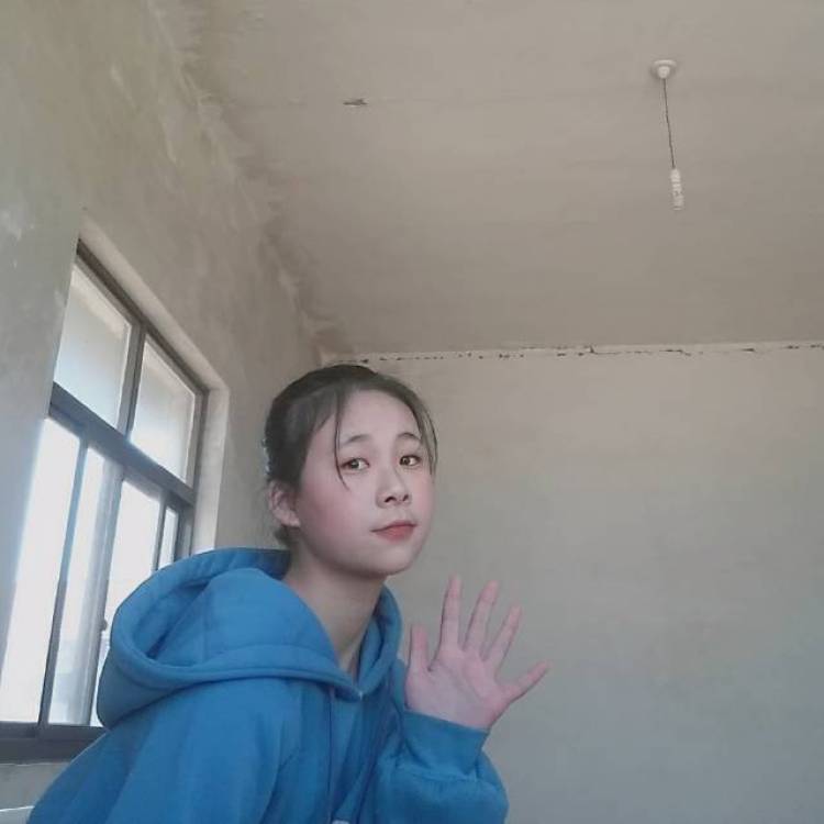 🐷-四川省·成都市·新都区-抖音 快手-我是一名艺术生,对于产品我会有自己的理解与见解,也可以更好的发挥它的美,拼多多最好