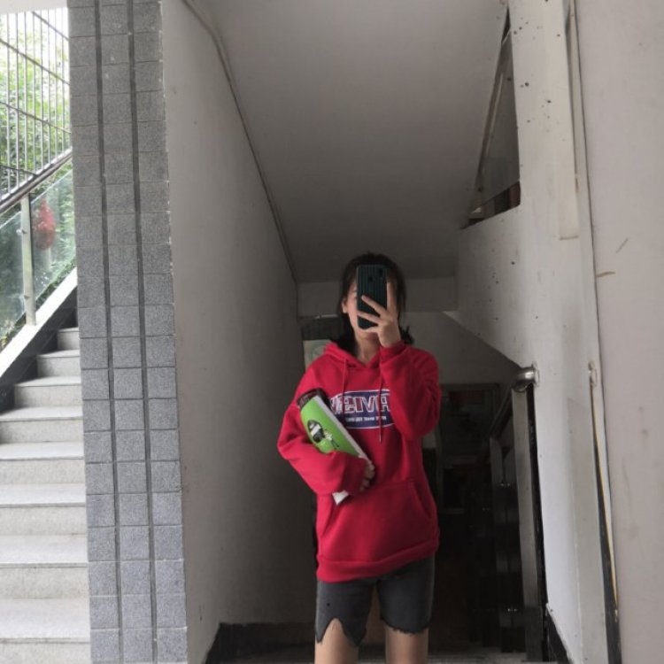 今天小王瘦了吗-福建省·漳州市·南靖县-抖音-我喜欢跳舞,跳舞是爱好,也喜欢拍照,打卡景点和好看的网红店,爱p图,对穿搭很有兴趣