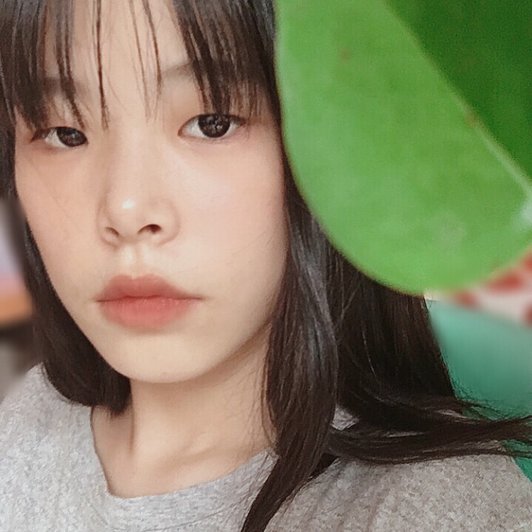 Leslie-广西壮族自治区·玉林市·玉州区-全民K歌-特长:画画
艺术生有一定的审美观,平常喜欢拍照,会P图
身高:156CM 体重43公斤
风格:可爱风,轻熟风
可以接买家秀,送拍单,评论单,(不接暴露的单子,不接垫付本金,邮费自出的单子)
希望