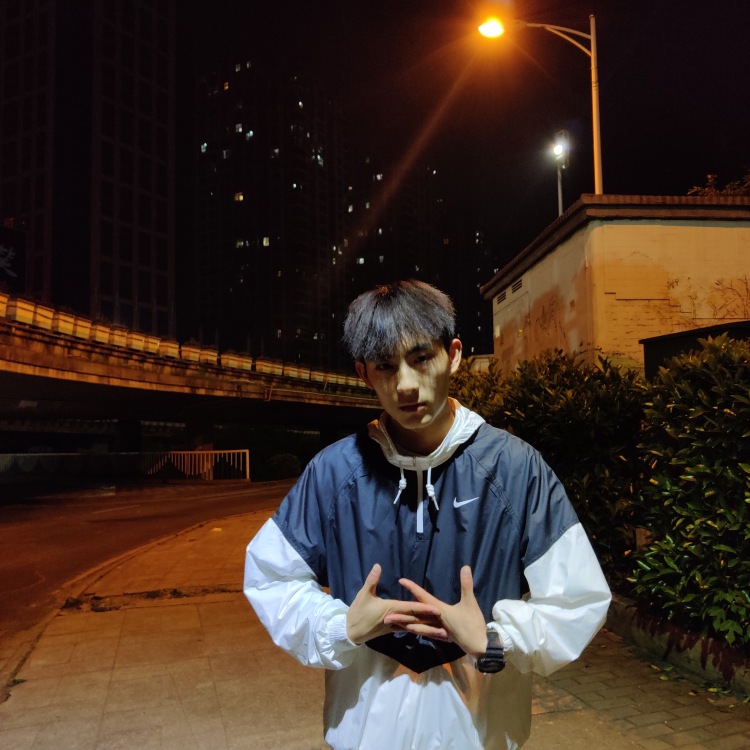 我-湖南省·衡阳市·蒸湘区--本人在校大学生,身高175,体重115。平时空闲时间比较多。喜欢拍照,摄影。可接淘宝店铺模特。
服务范围:买家秀,网拍模特