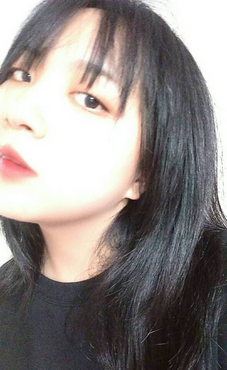 Jasmyn-广东省·惠州市·惠阳区-微博-会舞蹈
是一个可甜可酷的
有点微胖型
因为骨头重所以就会比较微胖吧
喜欢拍照,会批图
风格比较原宿