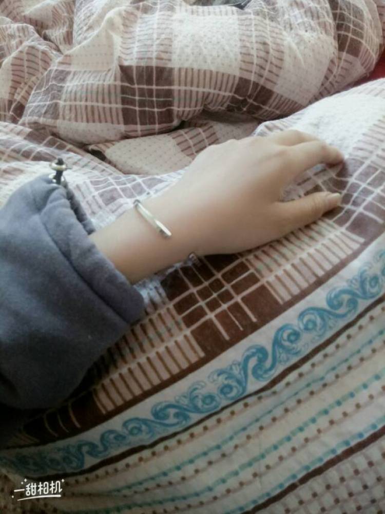 小余小余不多余-江西省·上饶市·广丰区-qq-买家秀 可接手模 这些 都可以!会满足商家要求!!希望商家大大们给个机会