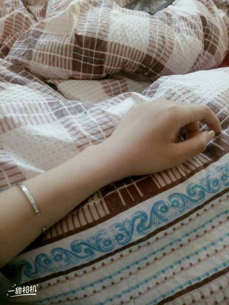 小余小余不多余-江西省·上饶市·广丰区-qq-买家秀 可接手模 这些 都可以!会满足商家要求!!希望商家大大们给个机会