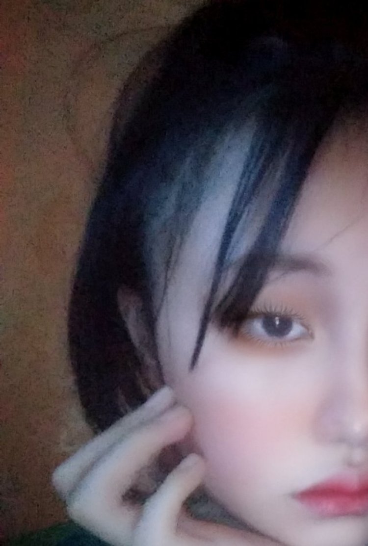 鹅绒裤-重庆市·重庆市·北碚区-抖音-买家秀 寄拍 送拍 ,我学过舞蹈,气质比较好,喜欢摄影,特别是摆拍,会化淡妆,会小小的p图,快冲鸭
