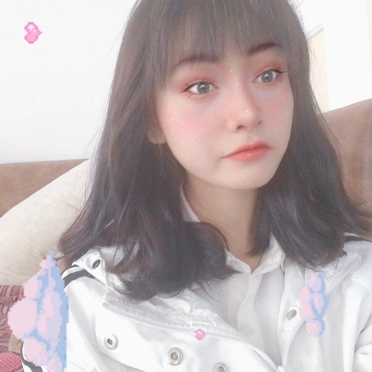tiger-云南省·临沧市·临翔区--超级爱拍照,喜欢穿漂亮衣服,长得再难看我也能拍出天仙感,只要有机会,美丽的照片存都存不下
