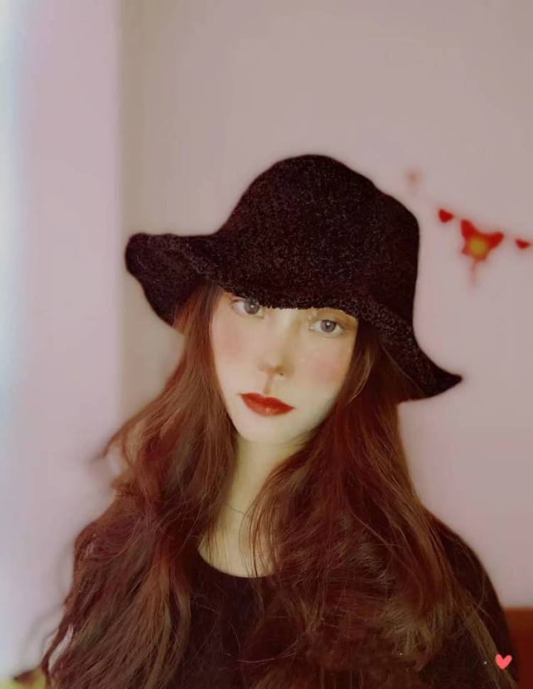 李肉肉💋-内蒙古自治区·鄂尔多斯市·东胜区-朋友圈-买家秀,直播,风格多变。各种工作只要稍微指导都可以做的。希望各位老板给我个机会万分感谢