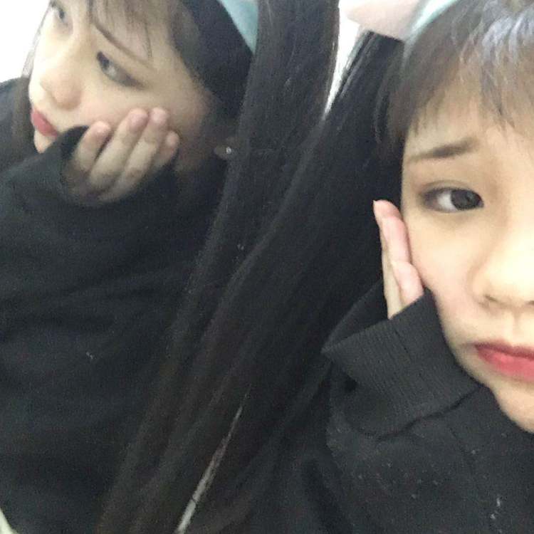 恐龙.-广东省·汕尾市·城区-快手 抖音-很喜欢拍照我p图也不错我也很想做网拍但是一直没有资金加入那些网拍团队我庆幸让我发现了这个网红湾.