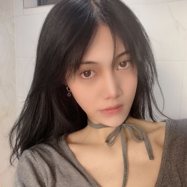 小琦不是老司机-云南省·昆明市·官渡区--本人172cm45kg,选景能力强,喜欢拍照,会修图。
还是个新手有很多不懂的地方能接买家秀能接短视频带货,能接淘宝模特等