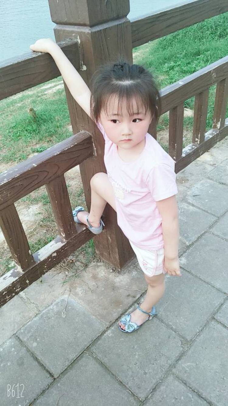 淇二公主-广西壮族自治区·南宁市·江南区-抖音,微信,***-80后宝妈一枚,可盐可甜,努力做好每一件事!可接买家秀,拍摄短视频,拍摄生活照。尽量完成所需要求!