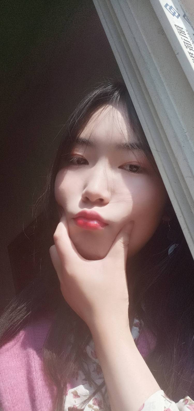 mary-湖北省·武汉市·蔡甸区-抖音,微博-身高一米六五 体重52kg 接网拍图或者开箱视频 可尝试多种风格 饰品 化妆品 服装都可