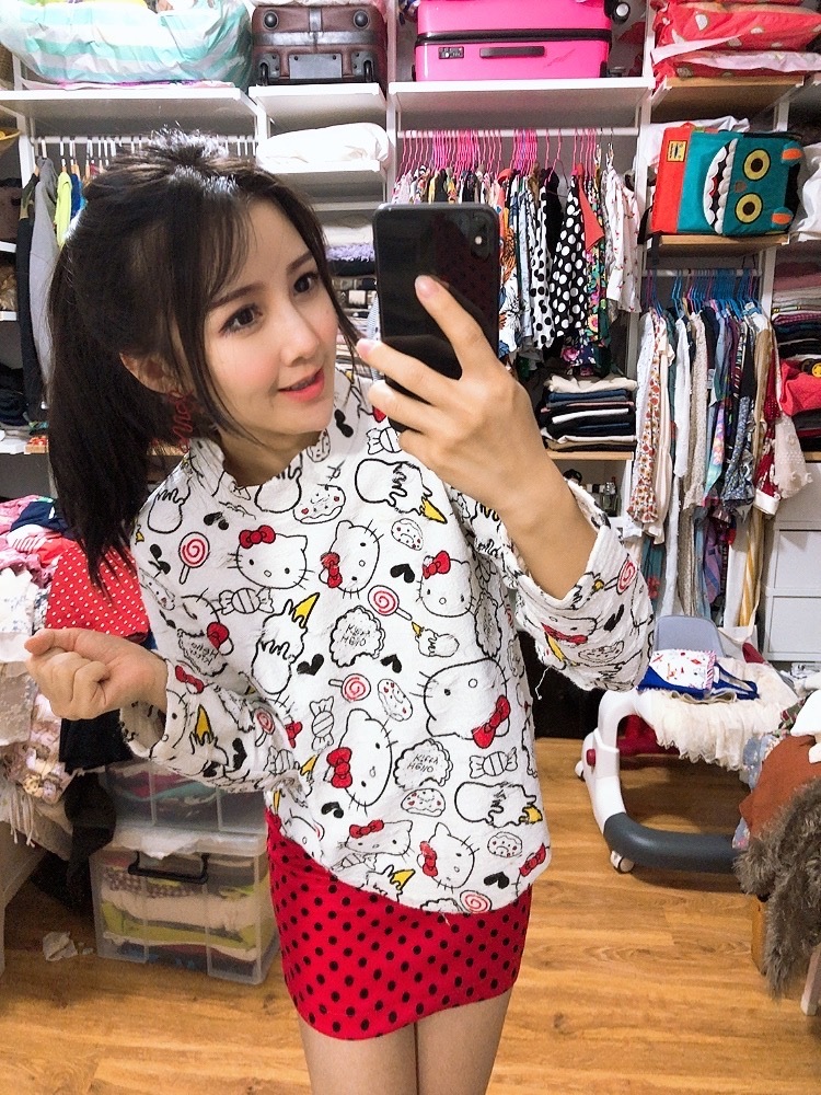 Eve🎁晒娃狂魔🕺🏻阿胶大王-北京市·北京市·顺义区-抖音 微博 美图秀秀 *** -特长 服饰搭配 从小对时装感兴趣 学过化妆 喜欢自拍 很有镜头感 可以做高质量买家秀 短视频带货 开箱测评等 两个儿子也非常可爱 可以做亲子拍摄
随便找了几张最近拍的没修过的原图