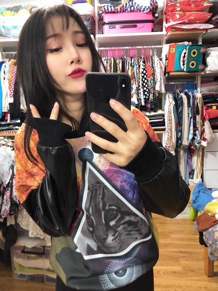 Eve🎁晒娃狂魔🕺🏻阿胶大王-北京市·北京市·顺义区-抖音 微博 美图秀秀 *** -特长 服饰搭配 从小对时装感兴趣 学过化妆 喜欢自拍 很有镜头感 可以做高质量买家秀 短视频带货 开箱测评等 两个儿子也非常可爱 可以做亲子拍摄
随便找了几张最近拍的没修过的原图