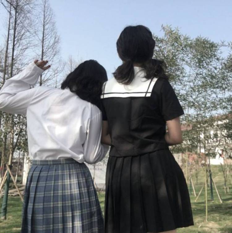 kk.-湖北省·荆州市·监利县-抖音，快手，微博，今日头条-身材好会拍照想做网拍如果可以，希望我们合作愉快 喜欢唱歌跳舞 身高165 体重92