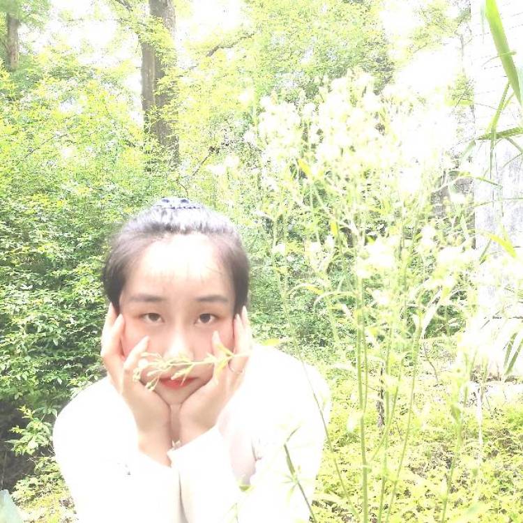 _-江西省·上饶市·德兴市--擅长拍照 短视频 美妆 软文 风格清新舒适 快来找我合作鸭~