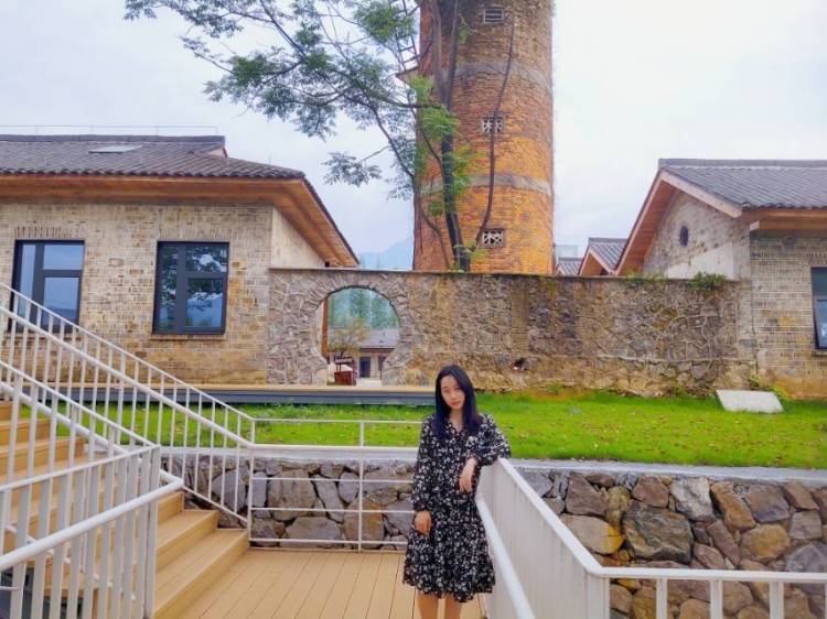 _-江西省·上饶市·德兴市--擅长拍照  短视频  美妆  软文  风格清新舒适  快来找我合作鸭～