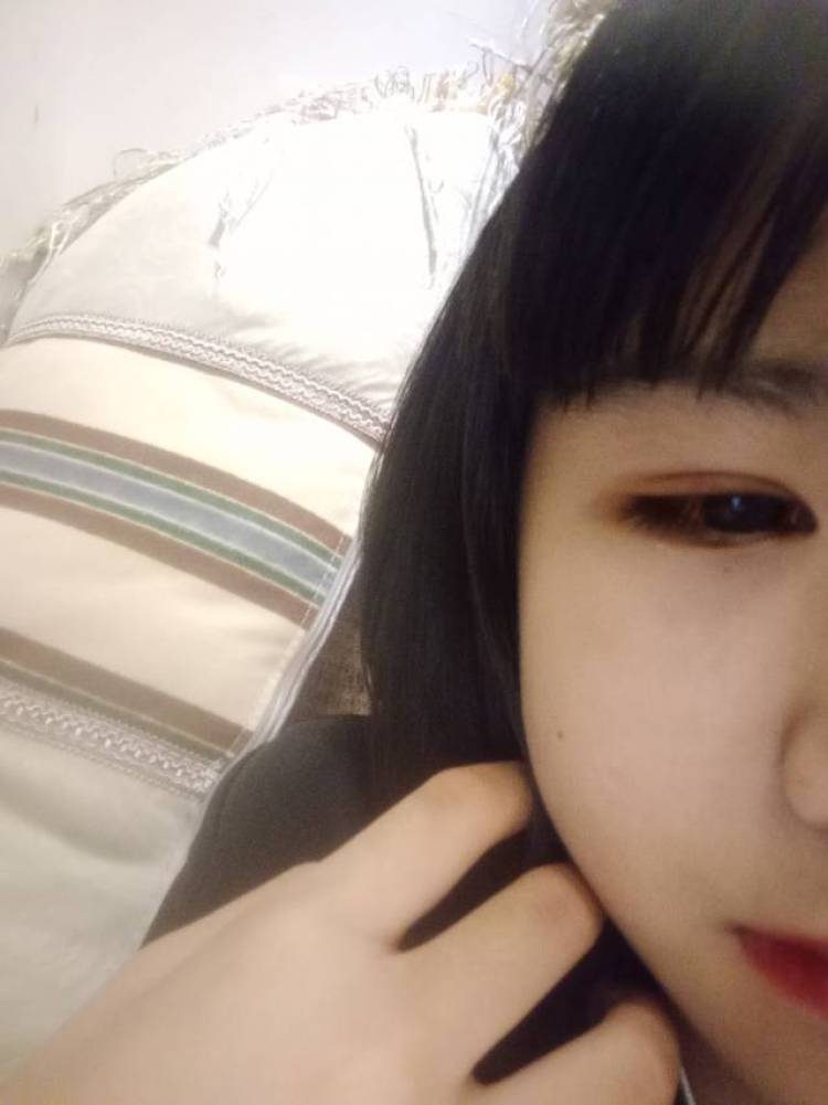 悦悦.-贵州省·贵阳市·南明区--在线接单,买家秀,眼影睫毛膏指甲油口红服装鞋子.工作联系我