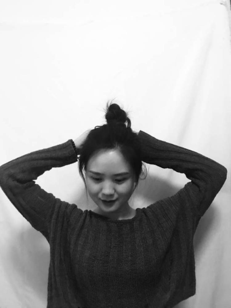 小个子O-广东省·深圳市·罗湖区-抖音,快手,知乎-接买家秀,网拍,认真负责,P图调色,室内室外,全满足,欢迎商家来找