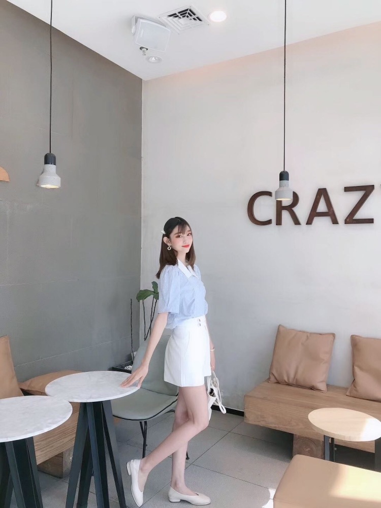 A*🔱精品欧韩货女装-福建省·泉州市·晋江市-抖音,***-本人是做兼职服装模特和脚膜!有长期经验希望有商家合作拍版可以寄拍 效果包你们满意 照片可以自己修 自己拍或者找更好颜值小姐姐拍都可以