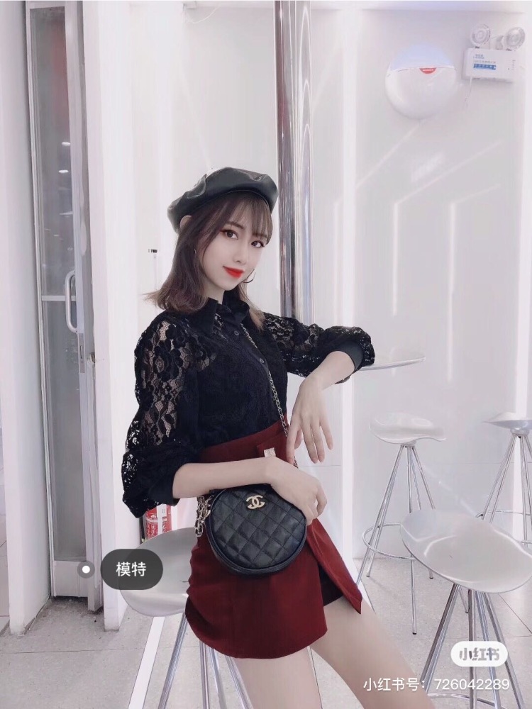 A*🔱精品欧韩货女装-福建省·泉州市·晋江市-抖音,***-本人是做兼职服装模特和脚膜!有长期经验希望有商家合作拍版可以寄拍 效果包你们满意 照片可以自己修 自己拍或者找更好颜值小姐姐拍都可以