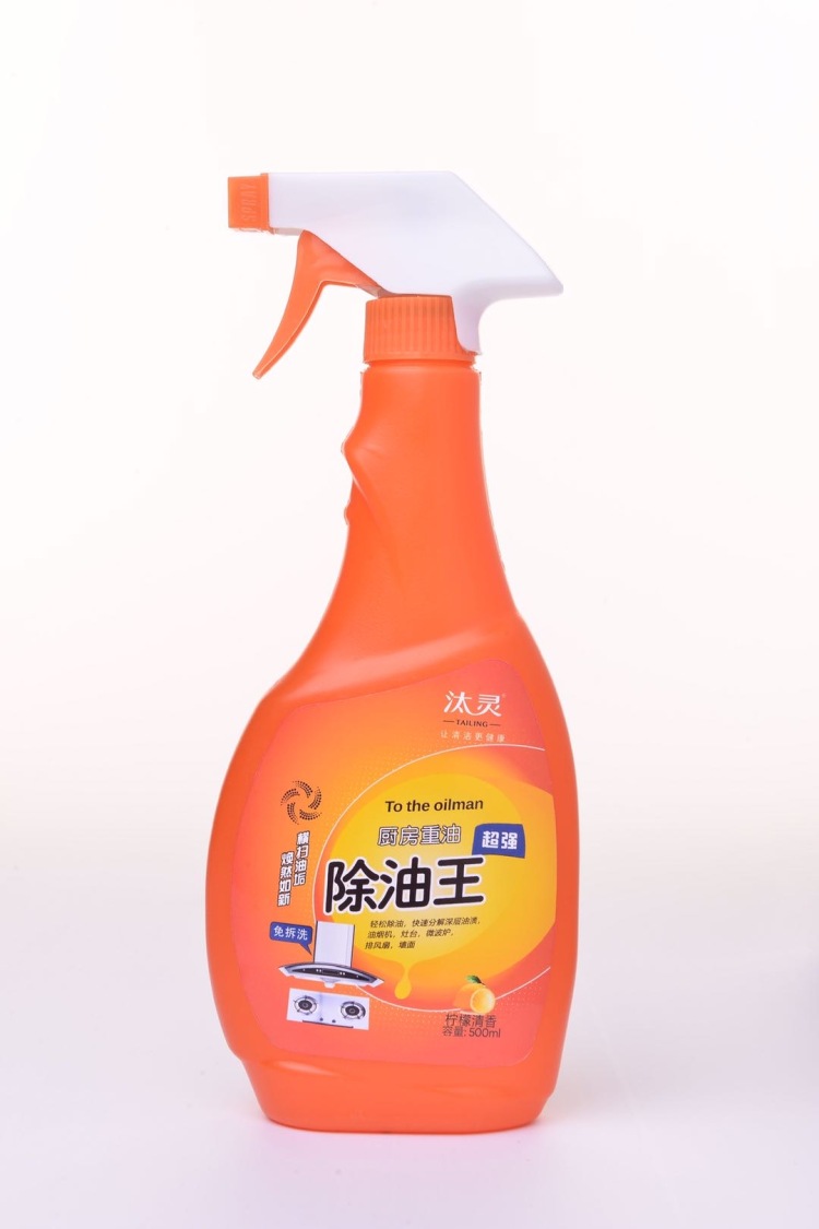 汽车洗护用品加工厂-河北省·石家庄市·晋州市-抖音-1家用多功能清洁剂,适用于门。窗 汽车内饰清洁,包括机头盖清洁,家庭小电器清洁,多年的茶渍清洁,运动鞋清洁,家用家具,沙发清洁,吃饭掉在衣服上的油污清洁,等
2厨房重油除油王,适用于厨房重油油烟机
