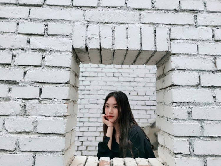 喋喋以喋以喋喋-广西壮族自治区·贺州市·八步区--身高170,体重51,舞蹈老师可接平面模特***软文,网拍模特,等等,只要有我都可