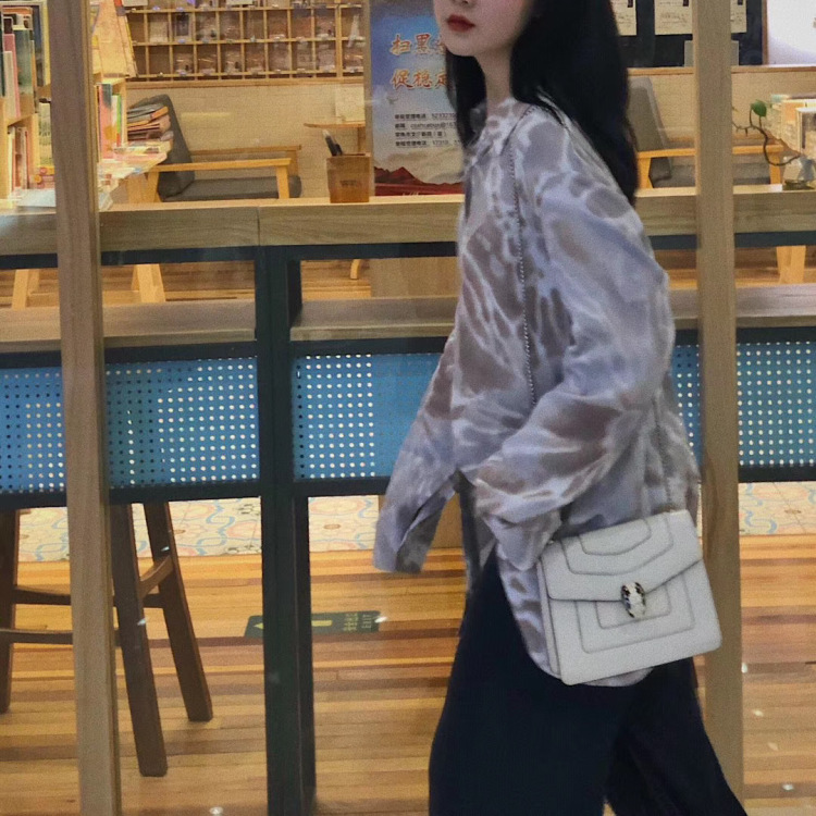 一个悦亮🌙-浙江省·杭州市·江干区-抖音-高质量作品 炒鸡会修图 可图可视频 会各种妆容 顺利完成商家要求 服装化妆品都🉑️!