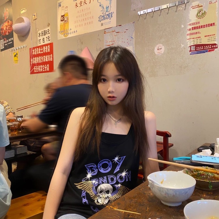 一个悦亮🌙-浙江省·杭州市·江干区-抖音-会撸妆 会修图 会软文 会剪辑 会高质量出图 用心做好每份单 包质量满意 !