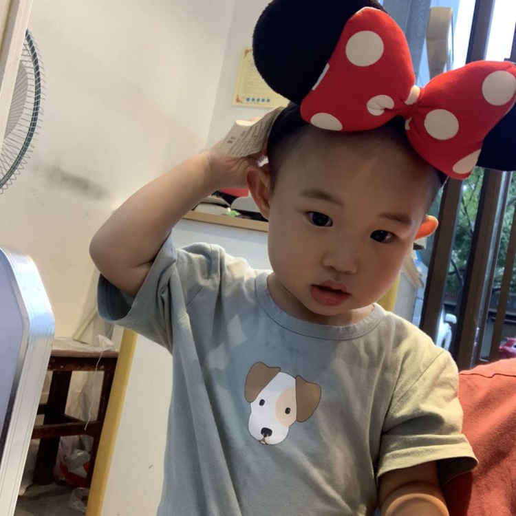 .-湖北省·武汉市·洪山区-微博-全职宝妈,男宝宝一名,可以接拍童装,买家秀,可以简单的修图,