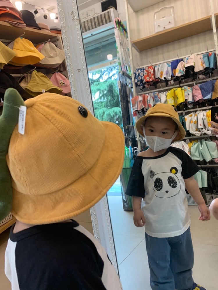 .-湖北省·武汉市·洪山区-微博-全职宝妈,男宝宝一名,可以接拍童装,买家秀,可以简单的修图,