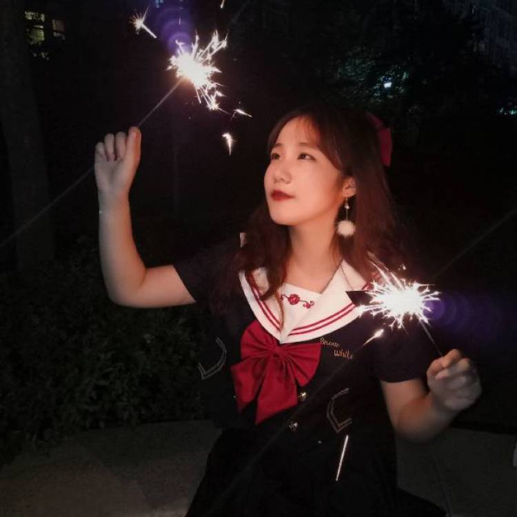 晚安甜甜圈゛-山东省·济南市·历下区--想要做买家秀,可jk 可Lolita 可尝试多重风格,人美声甜 会拍照 会跳舞