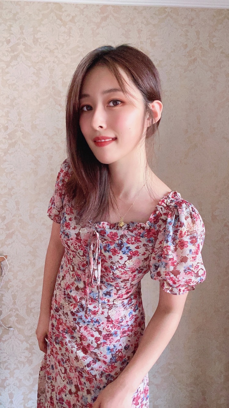 🦁ིྀ ʏᵁᴬᴺ 苑-湖北省·武汉市·洪山区-微博,***-买家秀,三钻号,时间充裕,可接寄拍、送拍,测评,会拍照,会P图