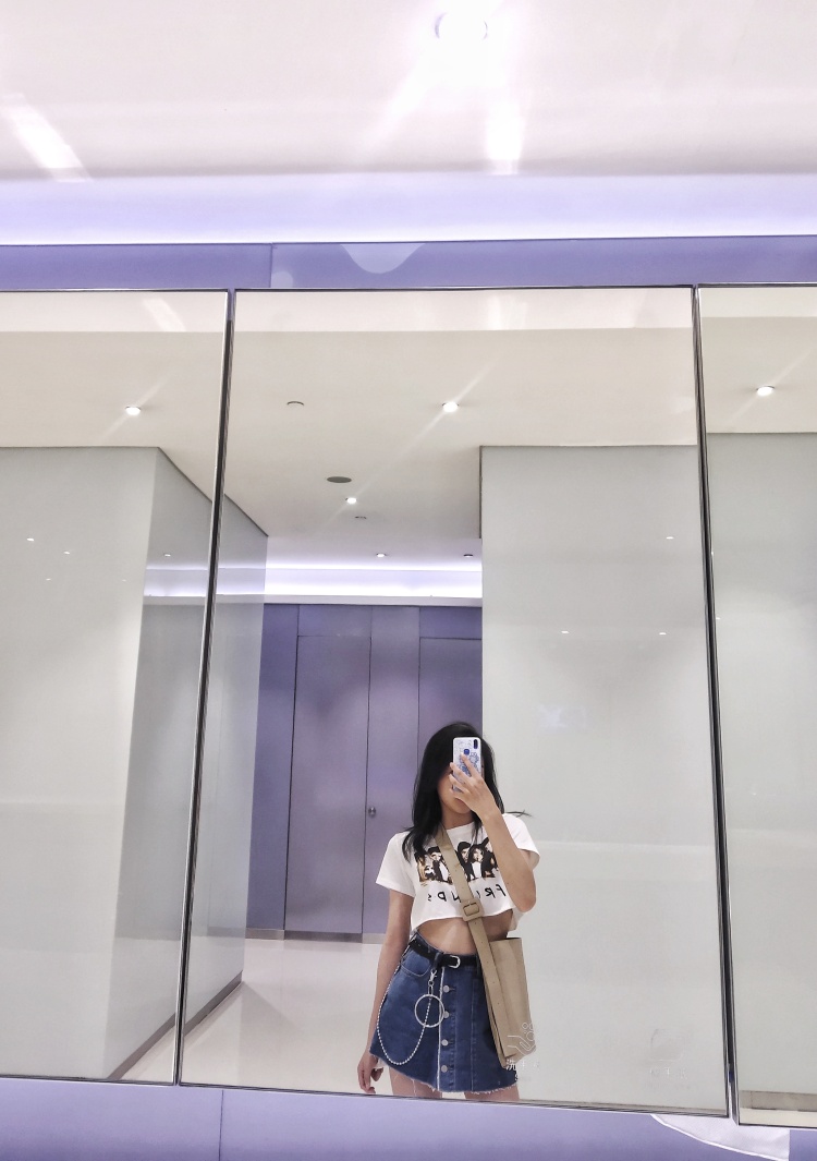 无糖-浙江省·杭州市·下城区--擅长买家秀,对镜自拍,身材苗条,可写文章种草,想接一些网拍,卖家秀买家秀均可,会拍照,会修图,希望多一点作品,新人希望多多关照