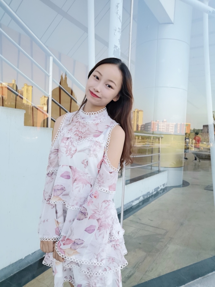 芒果-江西省·宜春市·高安市--接买家秀,接寄拍送拍,出图快,可外景,不满意重拍,可相机出图,欢迎商家大大砸单
