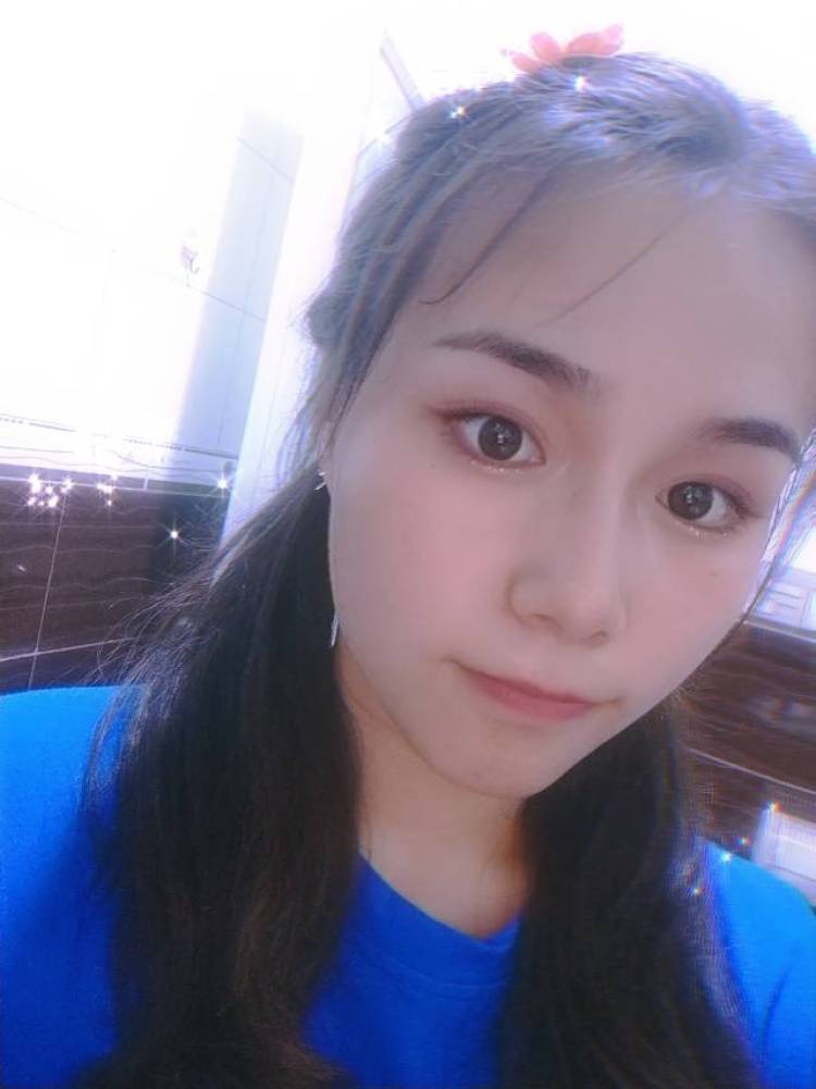 SUNNY。-四川省·巴中市·巴州区--兴趣：P图、摄影，短视频剪辑
性格开朗，善于交流
买家秀、寄拍