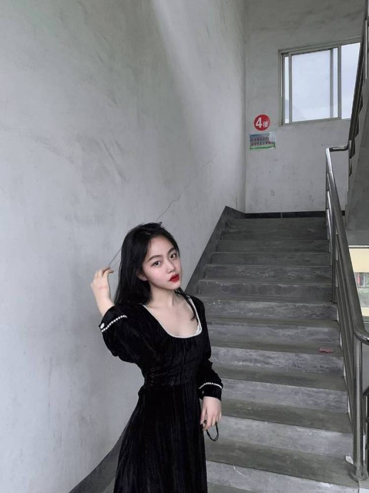 .-广西壮族自治区·南宁市·兴宁区-快手-会修图会构图,会拍照,最重要的是我很便宜,真的很便宜,金主爸爸看看我
