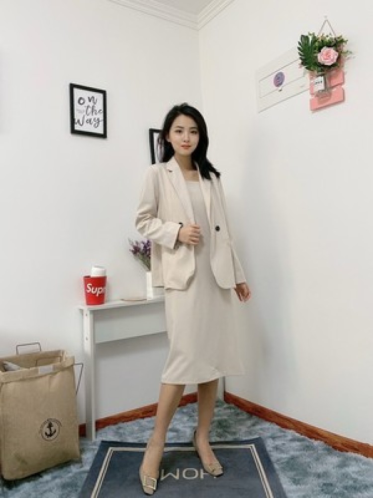 几米阳光-四川省·成都市·武侯区--天猫女鞋产品，招买家秀合作，要求如下：身高160以上，身材苗条会搭配,收到产品完成买家秀任务后，（寄回产品，寄回快递费自理）返本佣