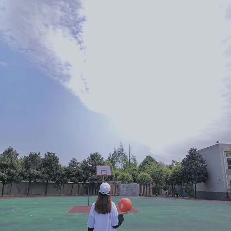 可乐-四川省·成都市·锦江区--爱好 拍照
喜欢拍照接买家秀 网拍 自己会P图
希望找个长期合作的伙伴