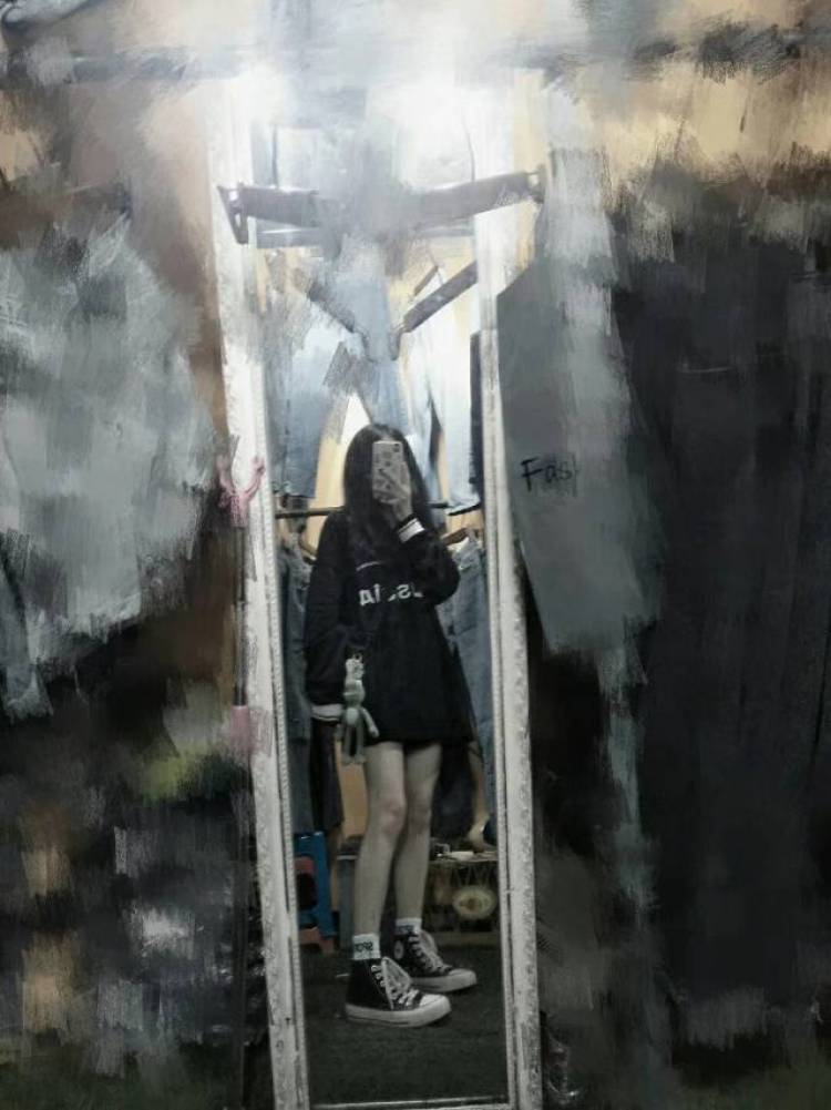 柒柒-浙江省·金华市·义乌市-抖音 快手-平常喜欢拍照 会p图 接买家秀网拍寄拍,会尽量满足店家的要求认真负责 照片都是本人 可长期合作