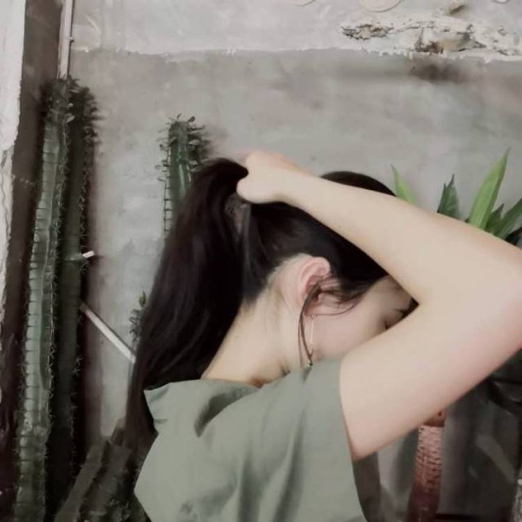 朝九🌱-江苏省·无锡市·滨湖区-空间-爱拍照会p图,有较高审美,风格多变,可盐可甜,三坑少女,好说话