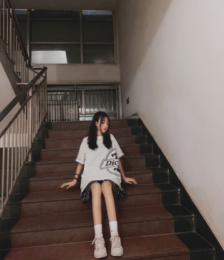 -山东省·济南市·历下区-抖音、***、快手-比较喜欢拍照📷,想尝试做网拍,希望不要被骗,这是第一次尝试