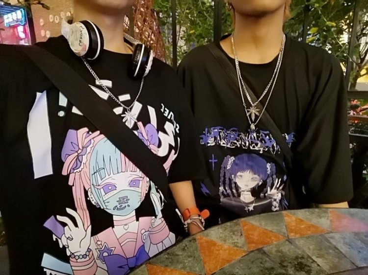 晏十七-贵州省·毕节市·七星关区- B站,快手,微博-兴趣爱好参加各种线下活动,职业模特,是一个有梦想的人,野模,我觉得介绍的再好,不过是为了博眼球而已,但是我觉得我有那个实力,专接,网拍买家秀