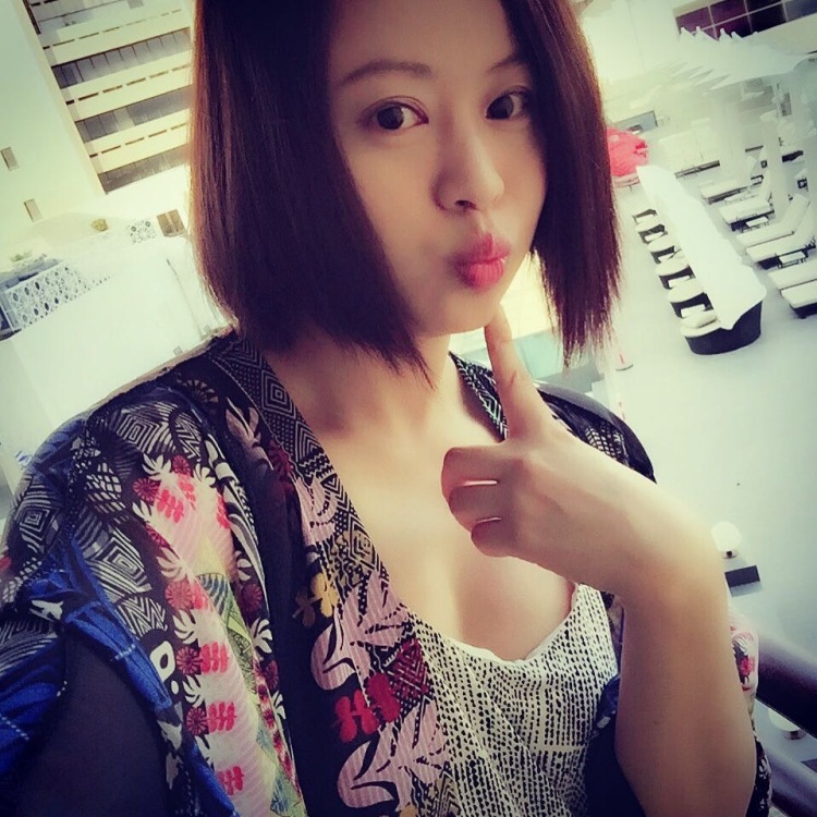 甜品控周周-上海市·上海市·徐汇区-微博,***-新人一枚。爱拍照爱生活。爱拍买家秀。各种软文种草。认真对待每一个合作产品。寻求平台合作机会。