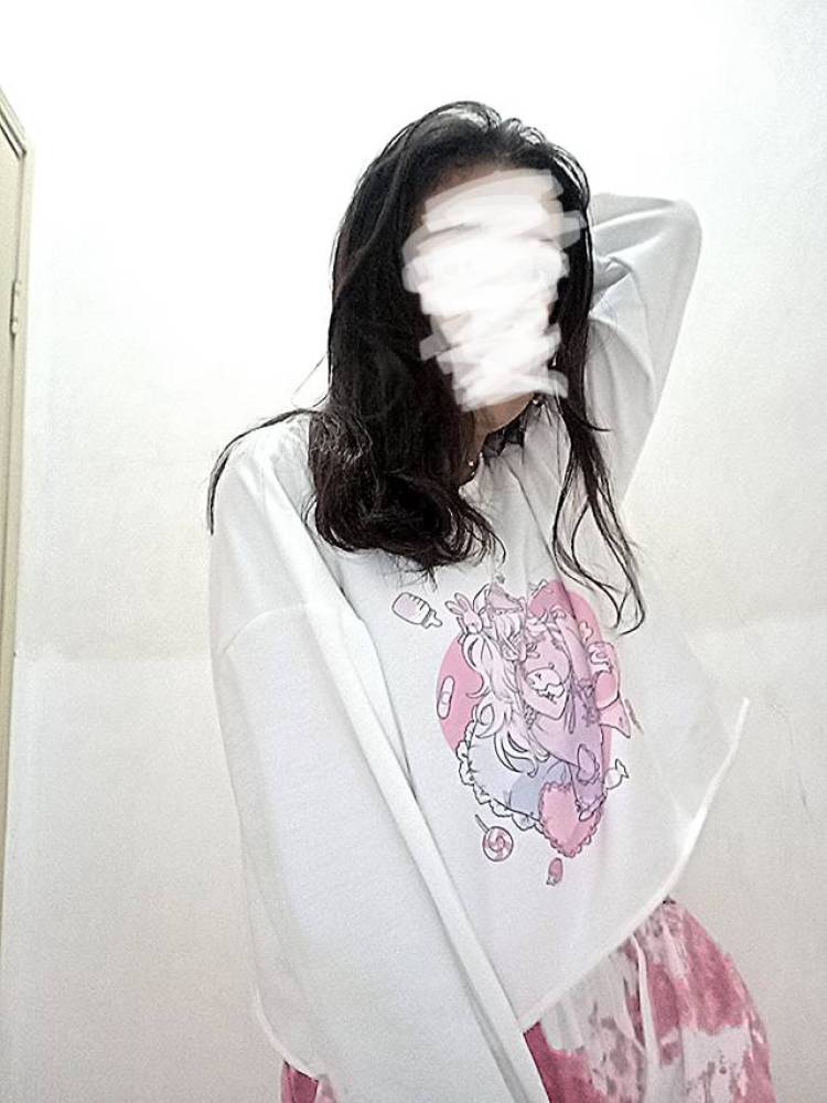 .-贵州省·遵义市·播州区--我可以接单,网拍总之我什么都可以做,永远都不要在意那些复杂的人际关系.