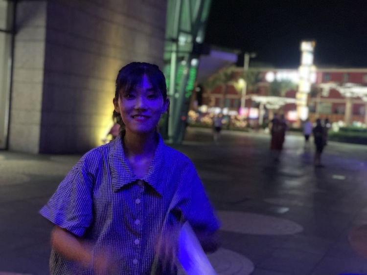 LIUYAN!!-广东省·深圳市·光明区-快手-喜欢拍照特别是喜欢自拍因为没人帮拍出图快,兼职的佣金好说不挑不接尺度暴露的谢谢