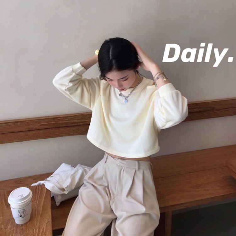 L-广东省·珠海市·香洲区-会玩抖音 快手 微博 *** -有一年淘宝拍摄修图经验 寄拍跟拍都🉑 会录视频 平常自己会要抖音跟快手 粉丝有1W+ 买家秀卖家秀都可以接 质量保证 认真负责