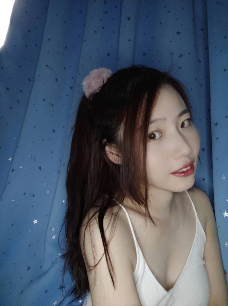 👈🏻一捆香菜🌱-江苏省·苏州市·吴中区-***-自由职业者,主做买家秀,种草笔记软文。其他领域可以尝试。
包括但不限于,美妆护肤,穿搭,探店美食