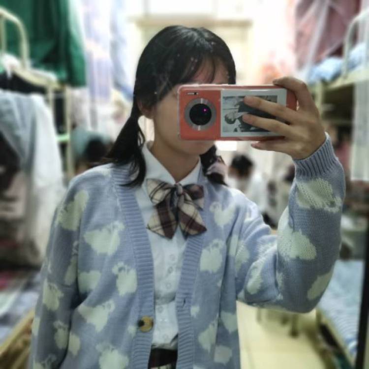 小岛的月亮-河北省·唐山市·路南区-抖音 *** 微博 -我163cm 85斤 擅长拍照 喜欢研究穿搭 比较爱拍短视频 热情大方 来找我合作吧
