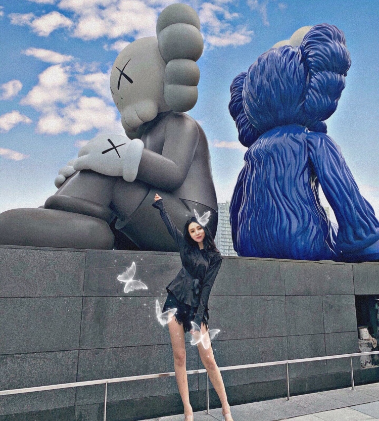 💜戈吧噶吧噶啦吧爬爬公主👸-辽宁省·沈阳市·沈河区-抖音，微博，***-身高168，体重52kg 合适各种风格，时间自由，可接各种单。
