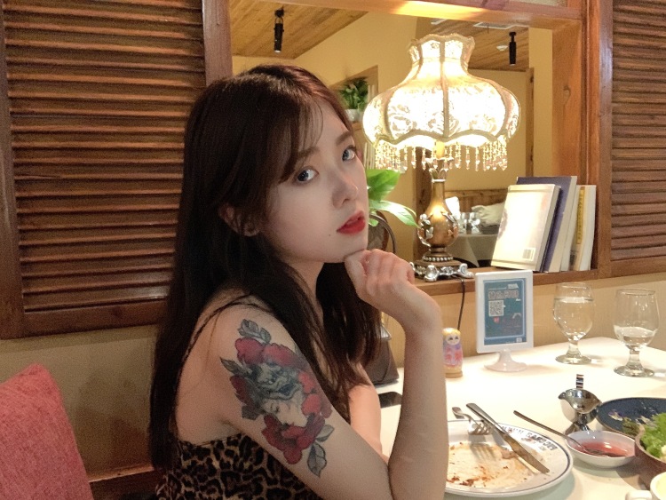 可乐-陕西省·西安市·雁塔区-抖音、***-我的学习方向是美术老师,才艺就是可以画画。然后希望可以接到买家秀还有一些测评,因为想要开始制作***,也通过它了解这个平台。