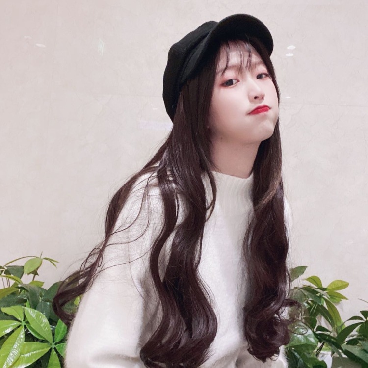 小奶芙🍰-浙江省·嘉兴市·桐乡市-抖音 ***-身高166体重91.可接饰品服装假发美瞳等....在线接单哦
